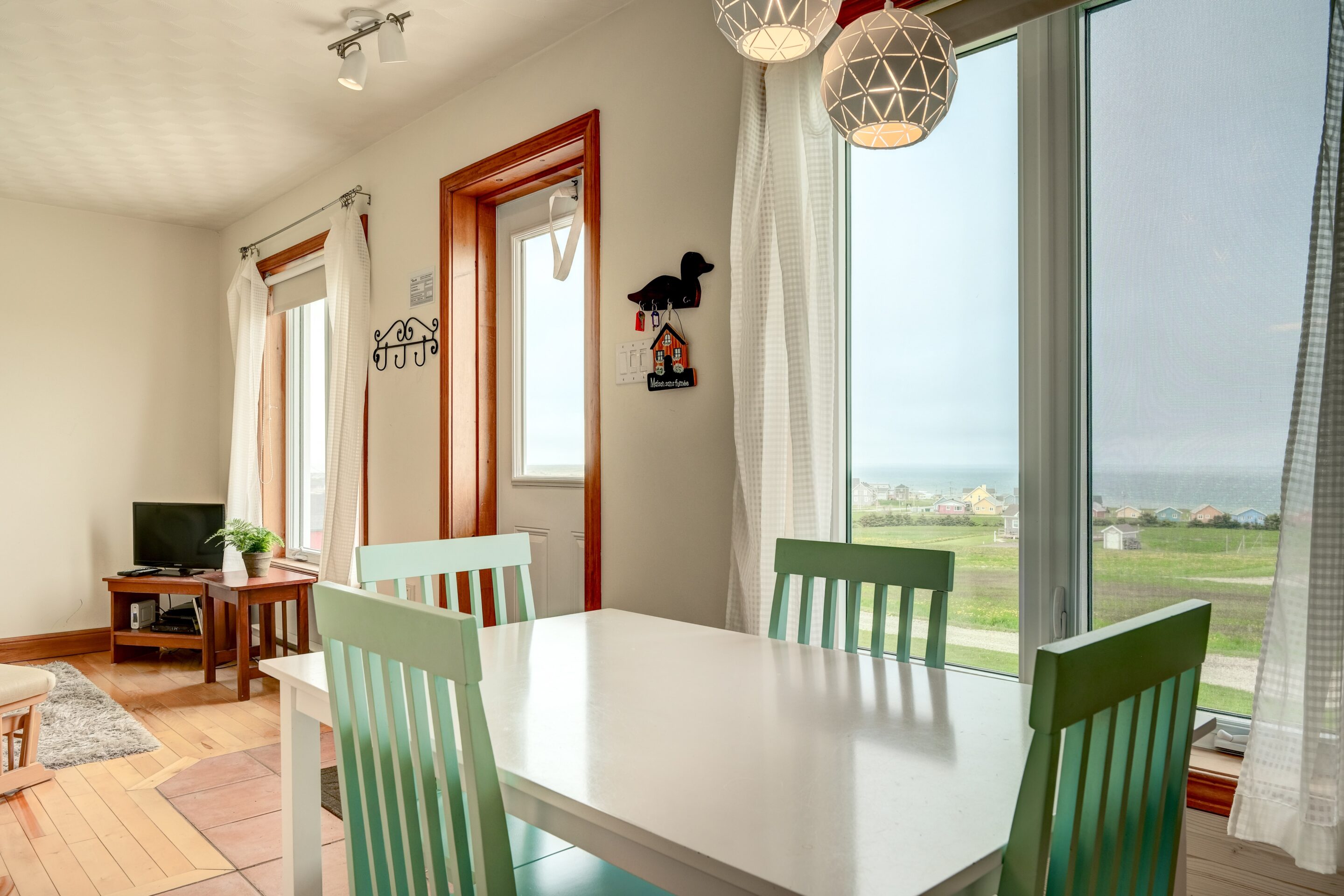 Maison Mer – Hébergement Îles de la Madeleine – 25/01/2026 Maison Mer – Hébergement Îles de la Madeleine – 25/01/2026